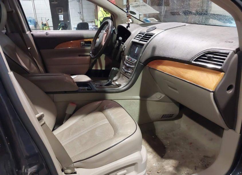 Photo 5 of 2013 Lincoln Mkx (VIN 2LMDJ8JK3DBL10130)