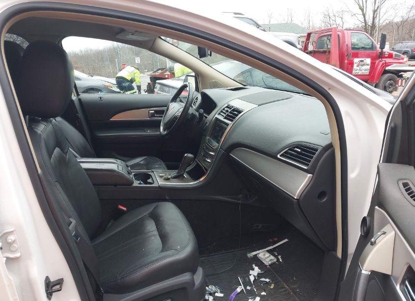 Photo 5 of 2013 Lincoln Mkx (VIN 2LMDJ8JK4DBL04336)