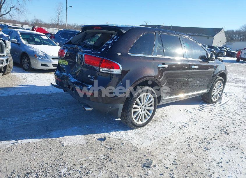 Photo 4 of 2013 Lincoln Mkx (VIN 2LMDJ8JK4DBL19208)