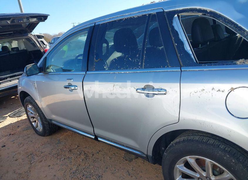 Photo 14 of 2013 Lincoln Mkx (VIN 2LMDJ8JK4DBL33173)