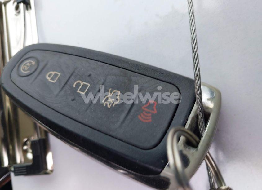 Photo 11 of 2013 Lincoln Mkx (VIN 2LMDJ8JK6DBL33448)