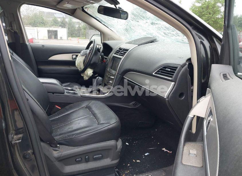 Photo 5 of 2013 Lincoln Mkx (VIN 2LMDJ8JK6DBL33448)