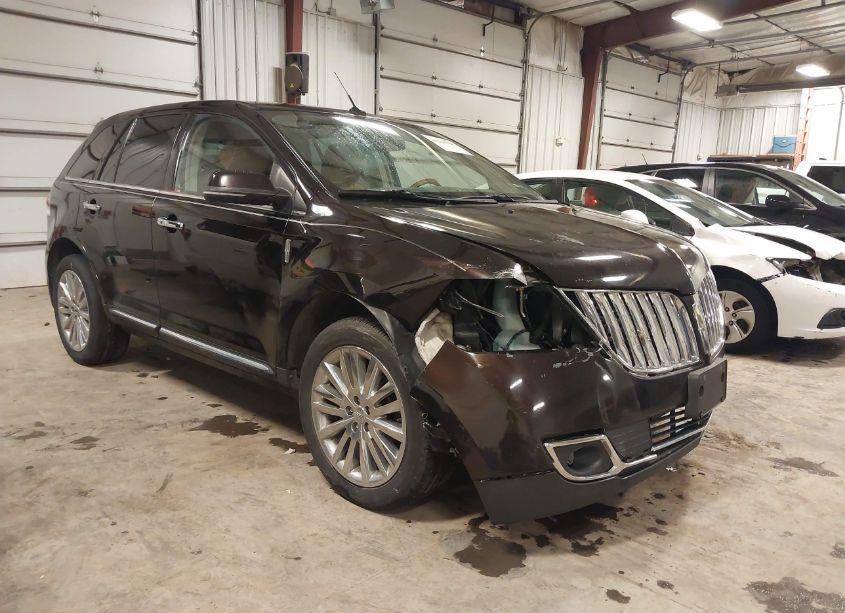 2013 Lincoln Mkx (VIN 2LMDJ8JK8DBL08857) main photo