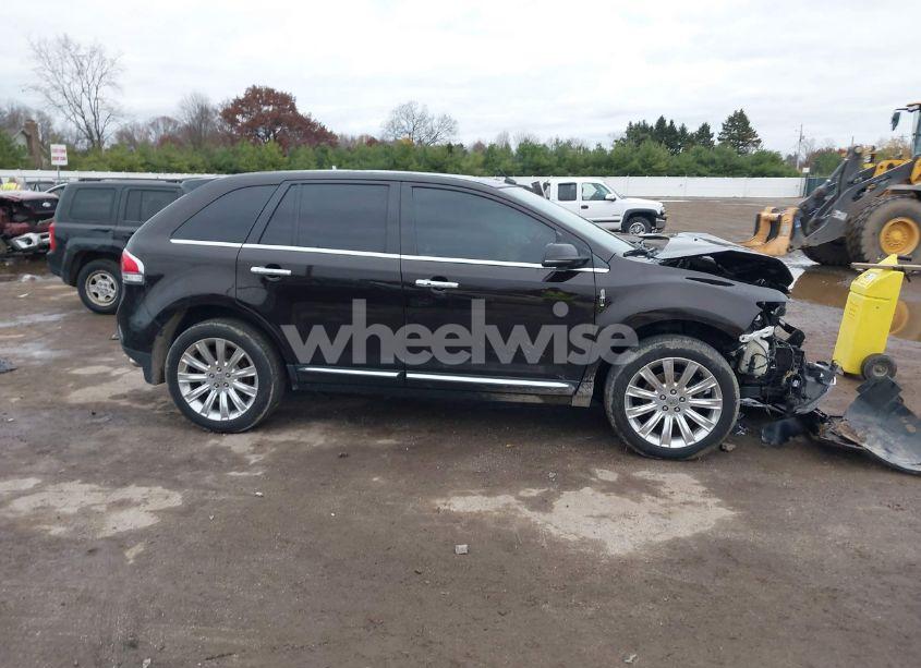 Photo 13 of 2013 Lincoln Mkx (VIN 2LMDJ8JK8DBL21124)