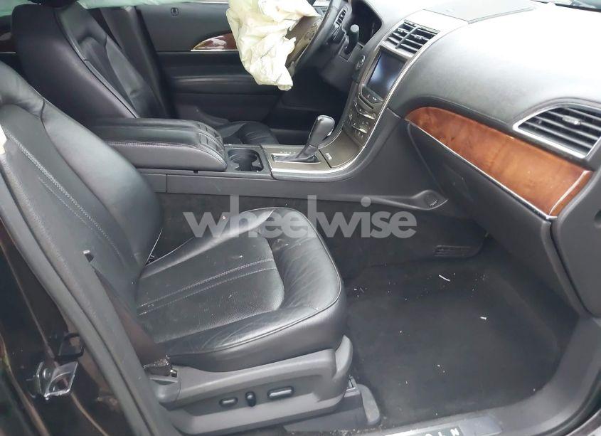 Photo 5 of 2013 Lincoln Mkx (VIN 2LMDJ8JK8DBL21124)