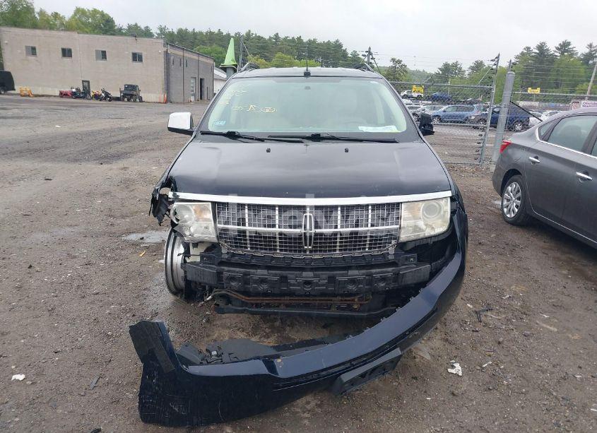 Photo 12 of 2009 Lincoln Mkx N/A (VIN 2LMDU68C09BJ02823)