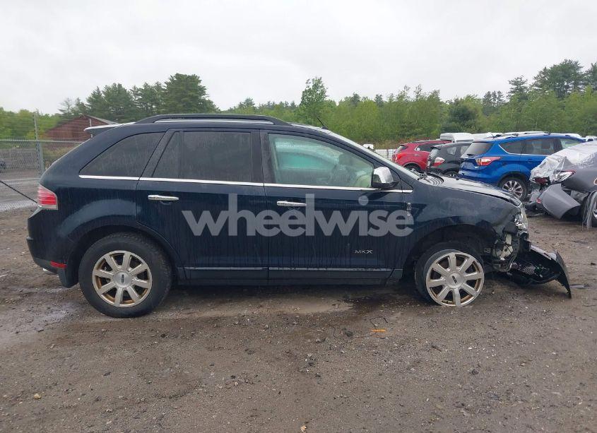 Photo 13 of 2009 Lincoln Mkx N/A (VIN 2LMDU68C09BJ02823)