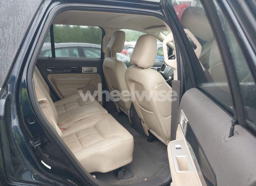 Photo 8 of 2009 Lincoln Mkx N/A (VIN 2LMDU68C09BJ02823)