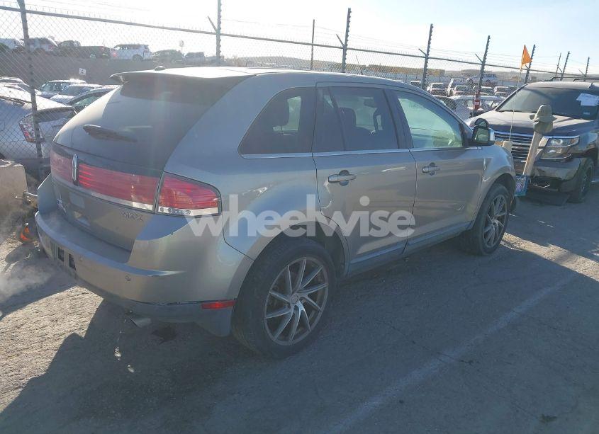 Photo 4 of 2008 Lincoln Mkx (VIN 2LMDU68C18BJ30984)