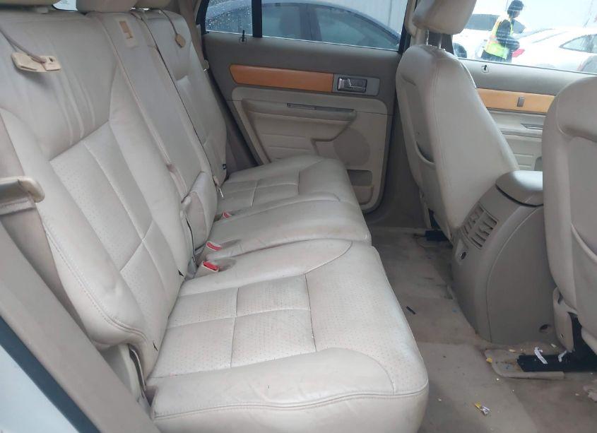 Photo 8 of 2007 Lincoln Mkx (VIN 2LMDU68C57BJ37967)