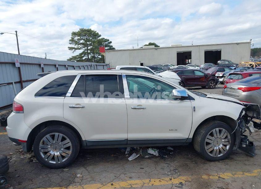 Photo 13 of 2008 Lincoln Mkx (VIN 2LMDU68C68BJ19723)