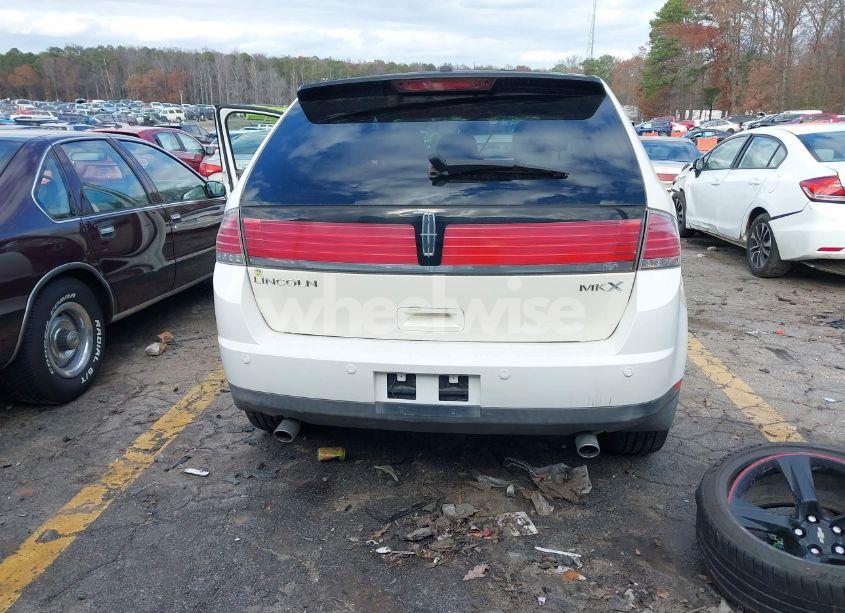 Photo 16 of 2008 Lincoln Mkx (VIN 2LMDU68C68BJ19723)
