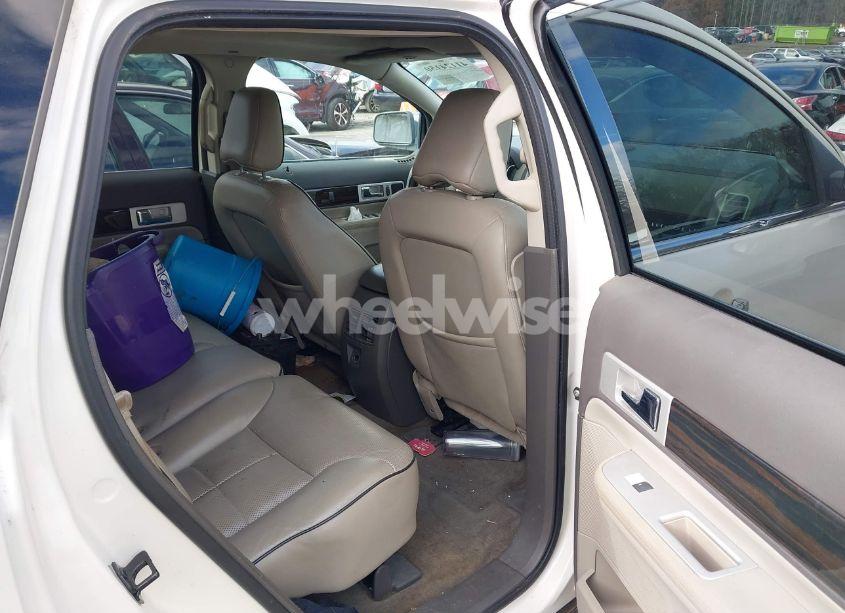 Photo 8 of 2008 Lincoln Mkx (VIN 2LMDU68C68BJ19723)