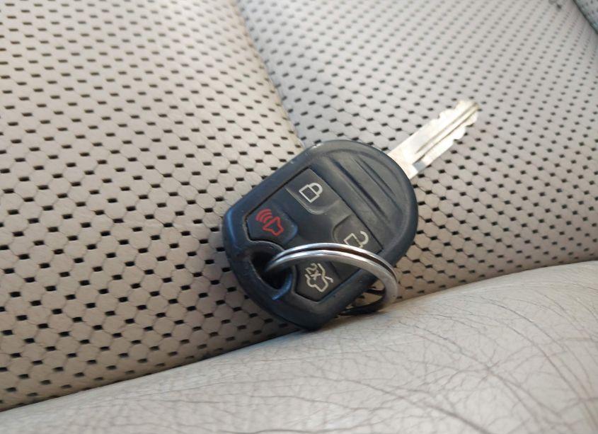 Photo 11 of 2008 Lincoln Mkx (VIN 2LMDU68C68BJ23772)