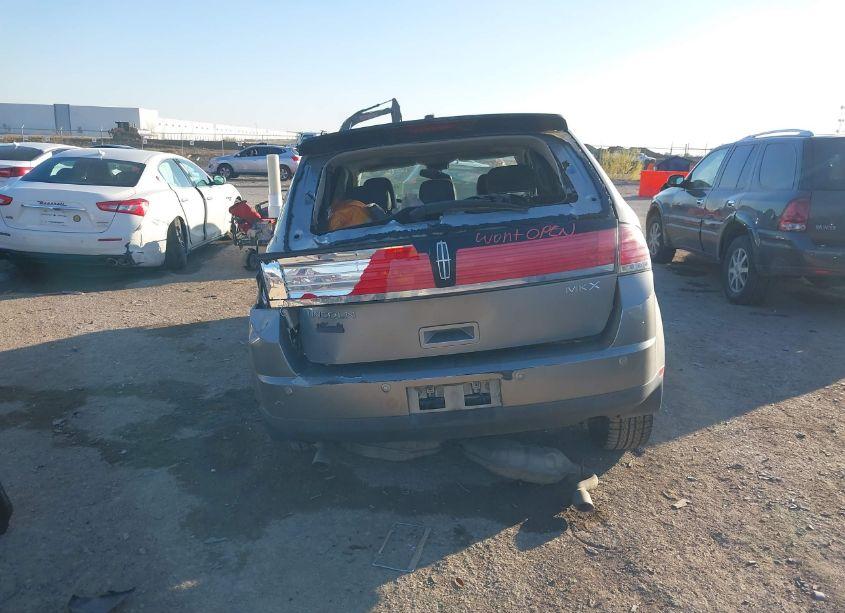 Photo 16 of 2008 Lincoln Mkx (VIN 2LMDU68C68BJ31676)