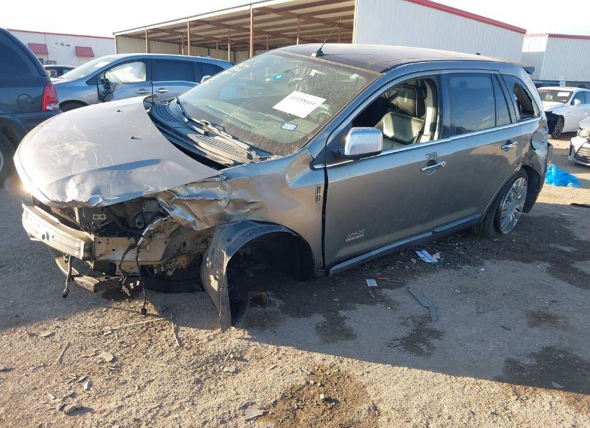 Photo 2 of 2008 Lincoln Mkx (VIN 2LMDU68C68BJ31676)