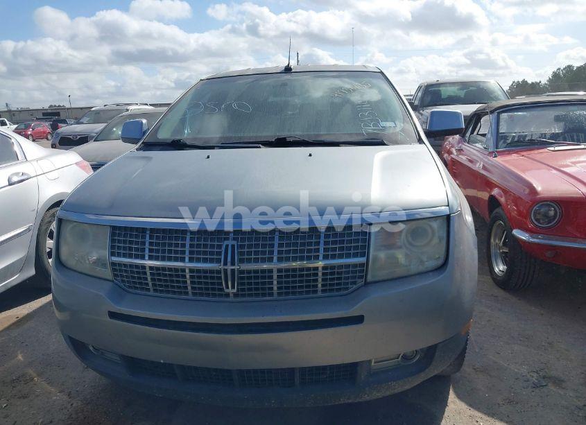 Photo 6 of 2007 Lincoln Mkx (VIN 2LMDU68C77BJ31104)