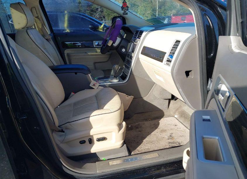 Photo 5 of 2008 Lincoln Mkx (VIN 2LMDU68C88BJ22591)