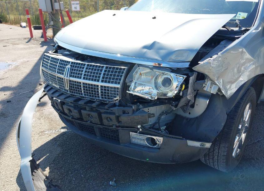 Photo 6 of 2007 Lincoln Mkx (VIN 2LMDU68C97BJ06365)