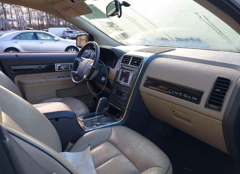 Photo 5 of 2008 Lincoln Mkx (VIN 2LMDU88C28BJ09654)