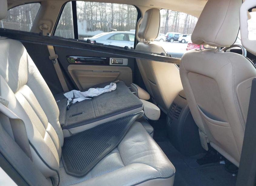 Photo 8 of 2008 Lincoln Mkx (VIN 2LMDU88C28BJ09654)