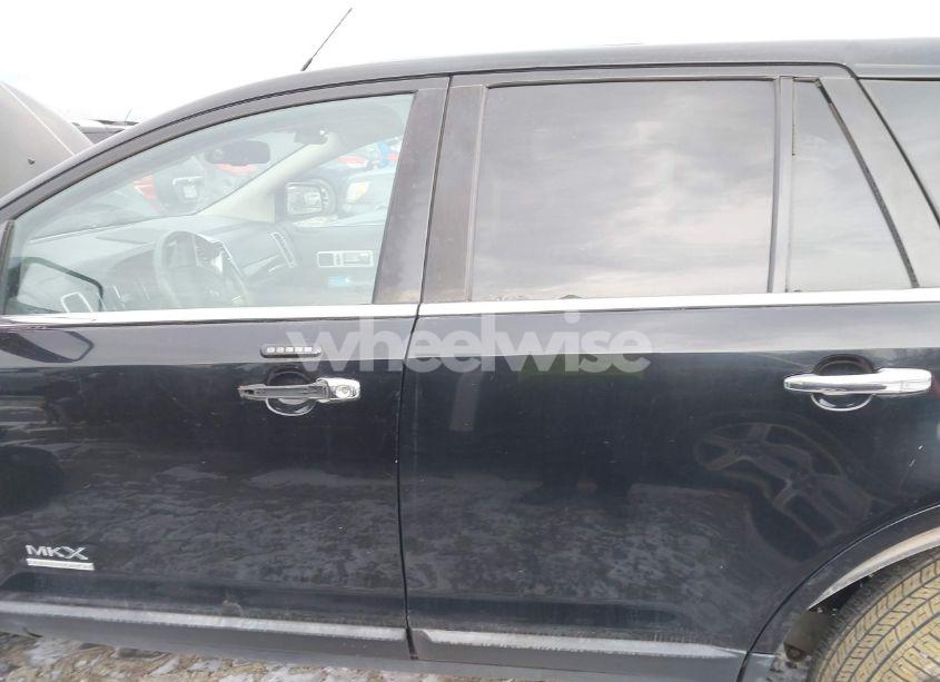 Photo 15 of 2008 Lincoln Mkx (VIN 2LMDU88C28BJ16698)