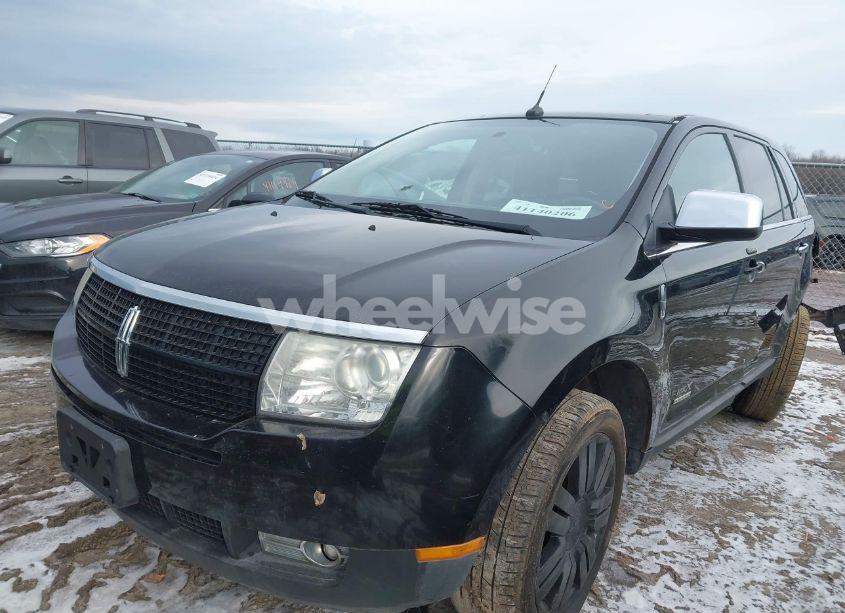 Photo 2 of 2008 Lincoln Mkx (VIN 2LMDU88C28BJ16698)