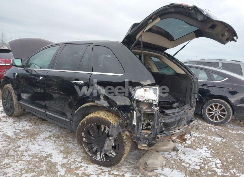 Photo 3 of 2008 Lincoln Mkx (VIN 2LMDU88C28BJ16698)