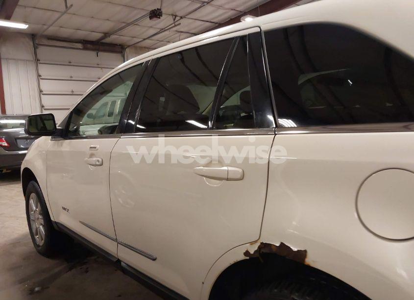 Photo 15 of 2007 Lincoln Mkx (VIN 2LMDU88C57BJ02373)