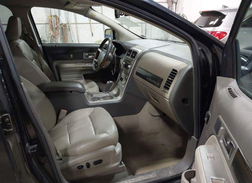 Photo 5 of 2007 Lincoln Mkx (VIN 2LMDU88CX7BJ04961)