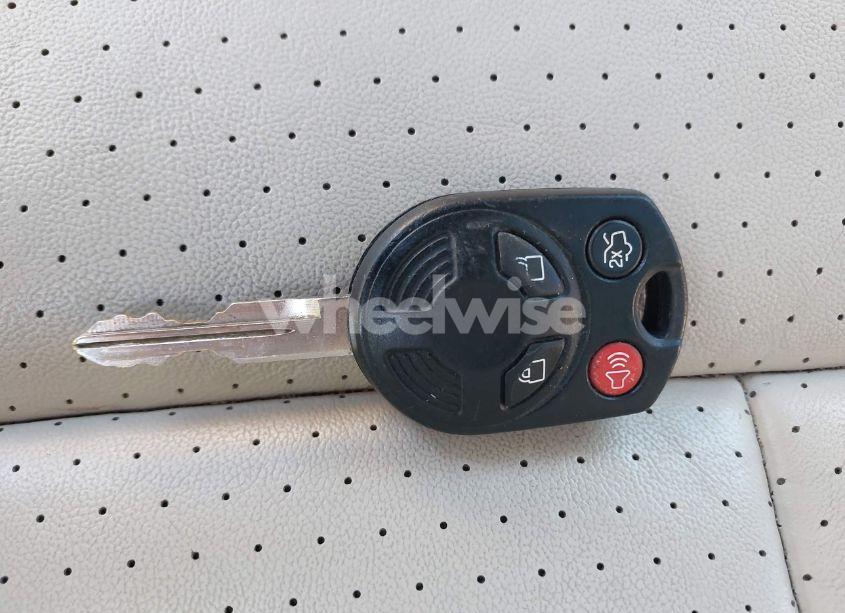 Photo 11 of 2007 Lincoln Mkx (VIN 2LMDU88CX7BJ20402)