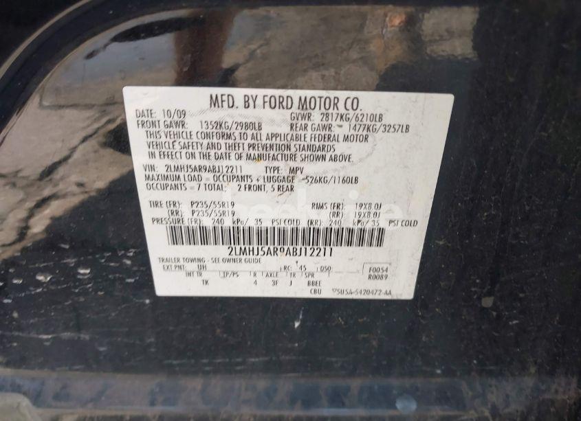 Photo 9 of 2010 Lincoln Mkt N/A (VIN 2LMHJ5AR9ABJ12211)