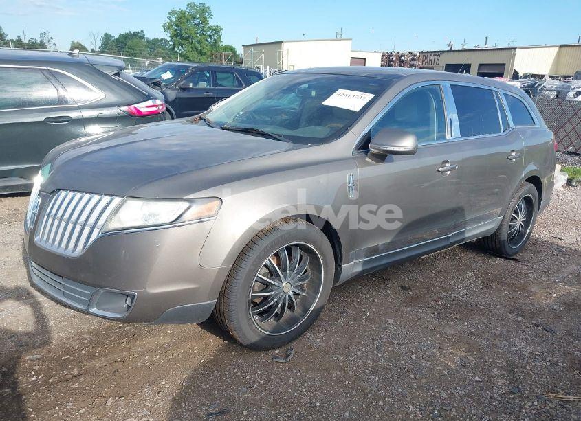 Photo 2 of 2012 Lincoln Mkt ECOBOOST (VIN 2LMHJ5AT1CBL52108)