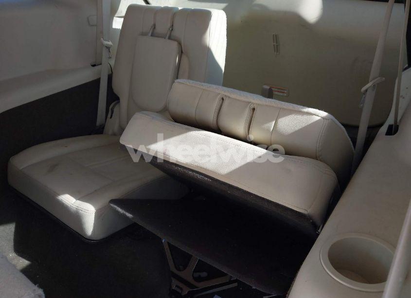 Photo 12 of 2014 Lincoln Mkt ECOBOOST (VIN 2LMHJ5AT1EBL52418)