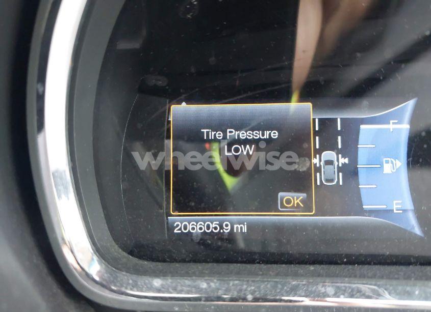 Photo 15 of 2015 Lincoln Mkt ECOBOOST (VIN 2LMHJ5AT1FBL01406)