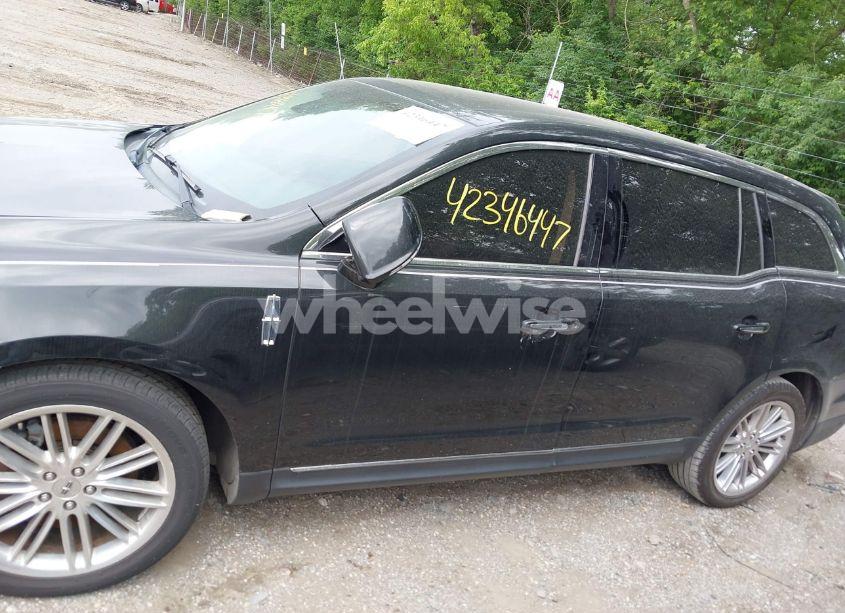 Photo 14 of 2014 Lincoln Mkt ECOBOOST (VIN 2LMHJ5AT4EBL54311)