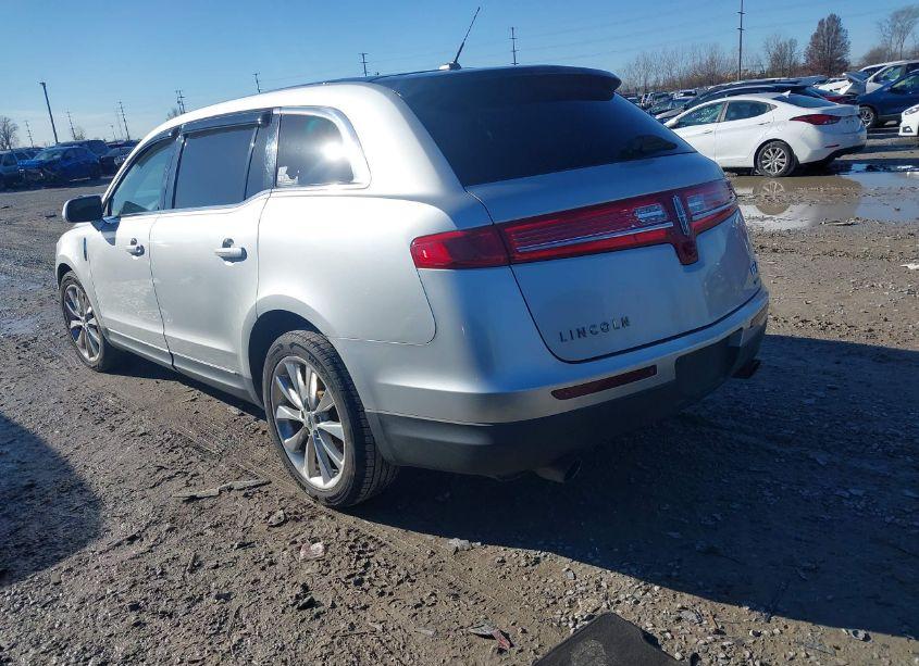 Photo 3 of 2011 Lincoln Mkt ECOBOOST (VIN 2LMHJ5AT5BBJ50323)