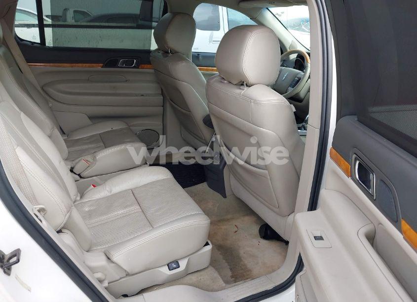 Photo 8 of 2012 Lincoln Mkt ECOBOOST (VIN 2LMHJ5AT8CBL51621)