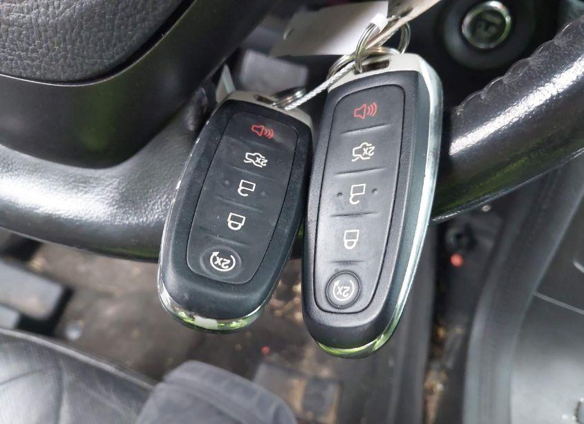 Photo 11 of 2013 Lincoln Mkt ECOBOOST (VIN 2LMHJ5AT9DBL51029)