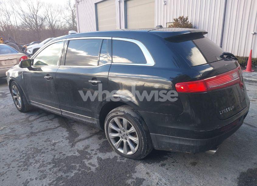 Photo 3 of 2013 Lincoln Mkt ECOBOOST (VIN 2LMHJ5AT9DBL52598)