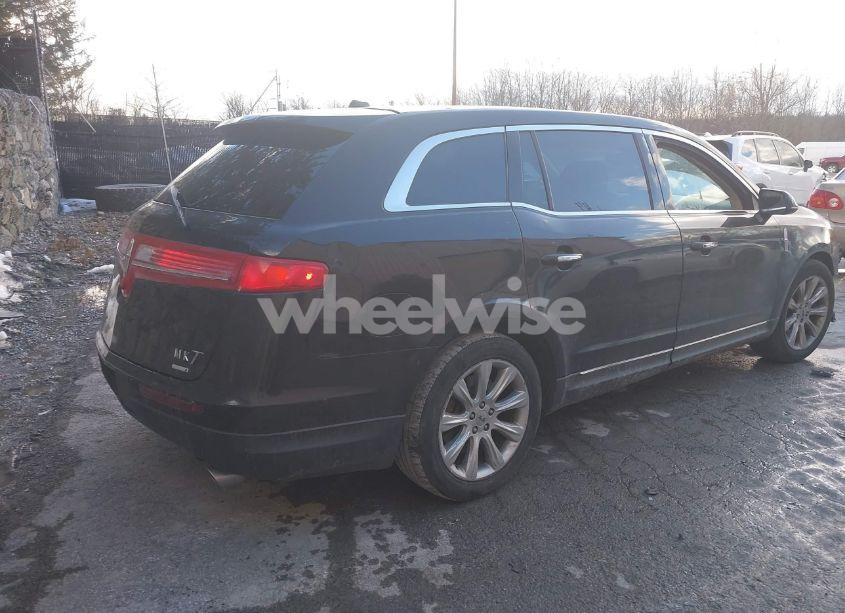 Photo 4 of 2013 Lincoln Mkt ECOBOOST (VIN 2LMHJ5AT9DBL52598)