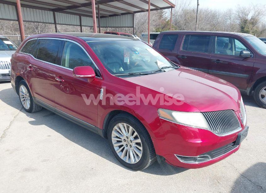 2014 Lincoln Mkt ECOBOOST (VIN 2LMHJ5AT9EBL55440) main photo