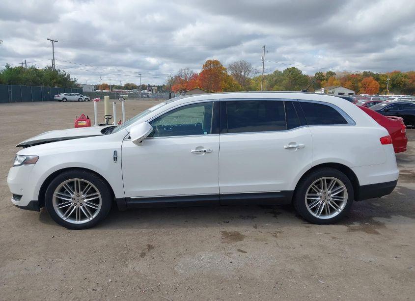 Photo 14 of 2013 Lincoln Mkt ECOBOOST (VIN 2LMHJ5ATXDBL53856)