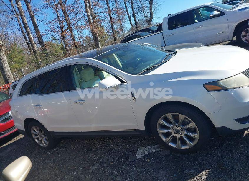 Photo 13 of 2014 Lincoln Mkt ECOBOOST (VIN 2LMHJ5ATXEBL53521)