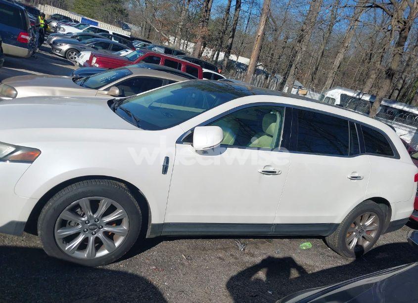 Photo 14 of 2014 Lincoln Mkt ECOBOOST (VIN 2LMHJ5ATXEBL53521)