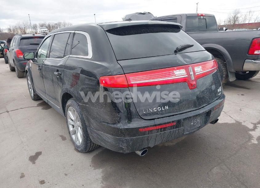 Photo 3 of 2016 Lincoln Mkt ECOBOOST (VIN 2LMHJ5ATXGBL01454)