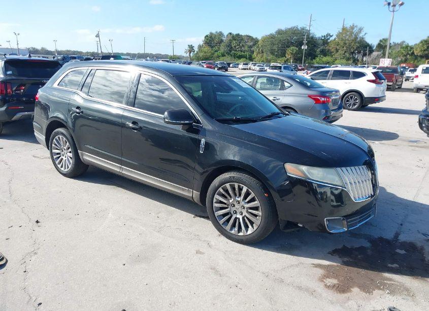 2010 Lincoln Mkt N/A (VIN 2LMHJ5FR3ABJ03318) main photo