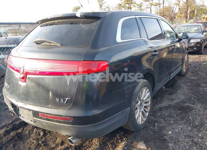 Photo 4 of 2012 Lincoln Mkt N/A (VIN 2LMHJ5FRXCBL54579)