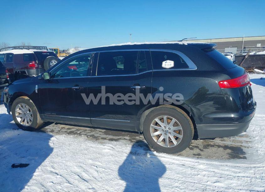 Photo 14 of 2015 Lincoln Mkt LIVERY (VIN 2LMHJ5NK9FBL01235)