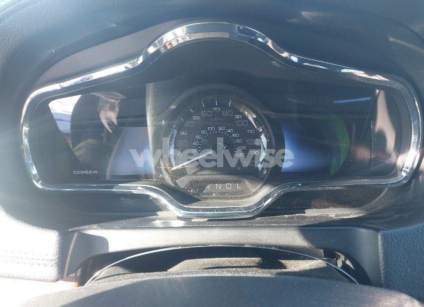 Photo 7 of 2015 Lincoln Mkt LIVERY (VIN 2LMHJ5NK9FBL01235)